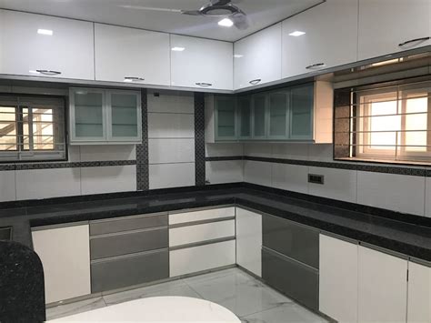 Luxury Interior Design 3 Bhk Flat Minimalist Kitchen By Nabh Design