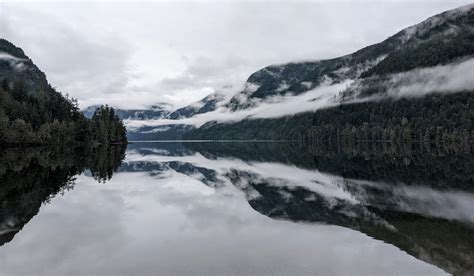 Cameron Lake Vancouver Island British Columbia Oc 4032x2352 R