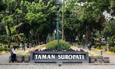 Taman cattleya, dulu tempat mesum, kini favorit keluarga. Harga Tiket Masuk Taman Suropati 2020 - Update Terbaru 2020