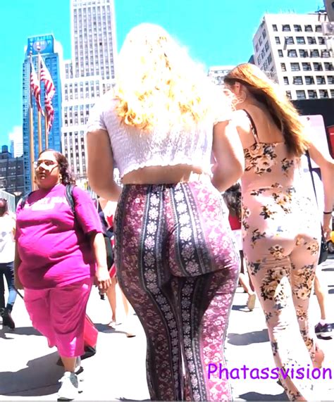 pawg candid booty may 2021