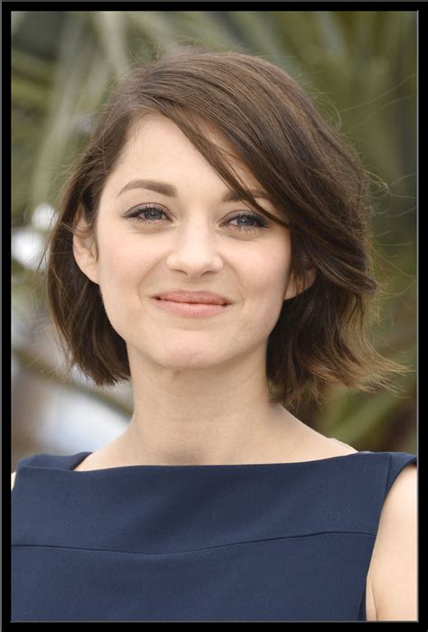 Voir plus d'idées sur le thème coupe de cheveux courte, cheveux courts, cheveux. coupe cheveux courts gris femme 50 ans