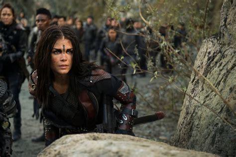 The 100 Season 6 Bob Morley And Marie Avgeropoulos On Their Sibling Bond