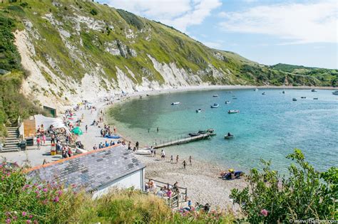 Lulworth Cove Walks In The English Countryside Not Be Missed Itsallbee