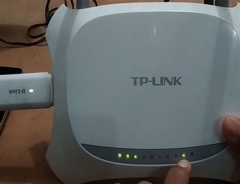 Tancapkan usb modem pada pc/laptop anda. Cara setting TP Link TL WR 3420 3G/4G Wireless via hp Android