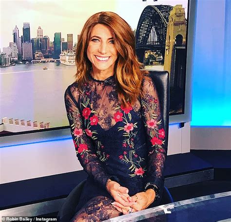 Brisbane Radio Star Robin Bailey Shares Heartfelt Message To Her 30 Year Old Self Daily Mail