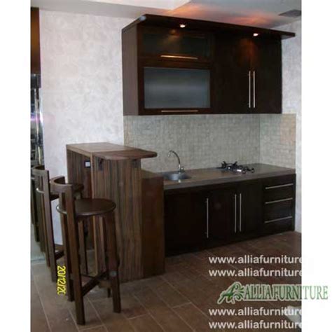 Kitchen set adalah salah satu jenis interior rumah yang banyak diminati oleh masyarakat modern. Kitchen set mini bar minimalis borneo - Allia Furniture