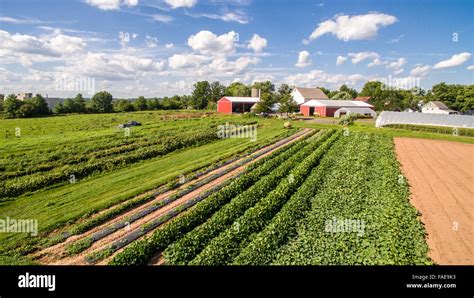 Scenic Farm Landscape In Pennsylvania Stock Photo Alamy