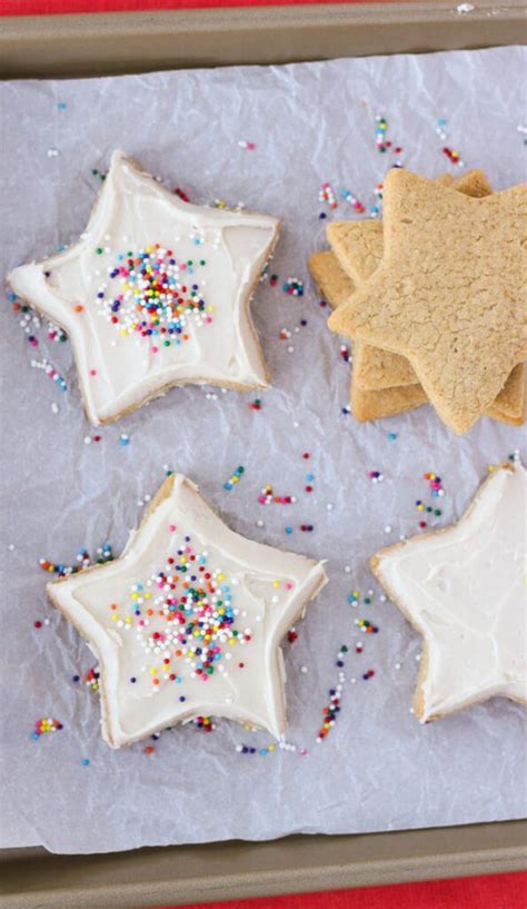 'tis the best part of the season. Keto Christmas Cookies! 21 Easy Low Carb Holiday Treats