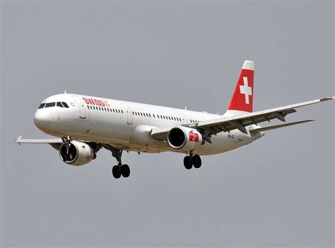 Swiss Fleet Airbus A321 100200 Details And Pictures