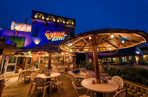 5 Delicious Off-Site Disneyland Dining Options - Disney Tourist Blog