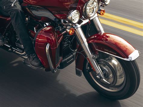 New 2023 Harley-Davidson Tri Glide® Ultra Anniversary Heirloom Red Fade