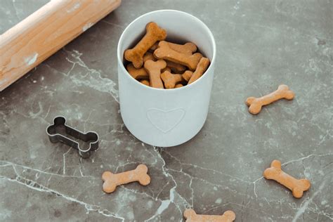 Hundekekse aus Leberwurst