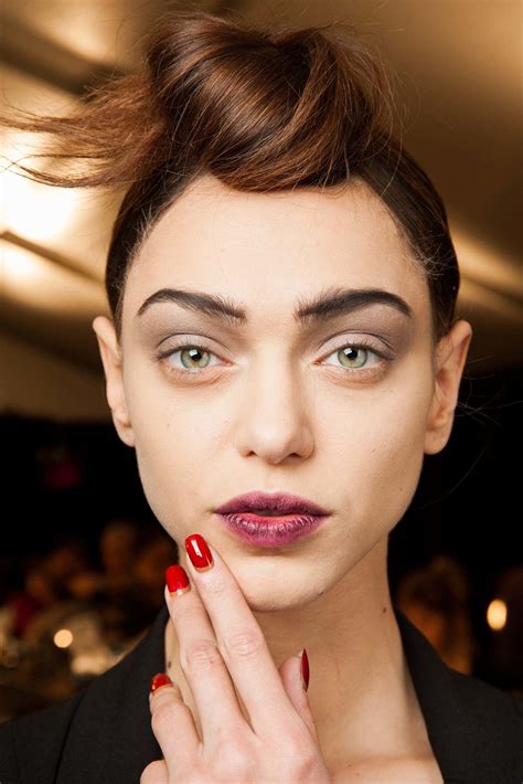 Marc Jacobs Fall 2015 Ready To Wear Fashion Show Runway Beauty Show