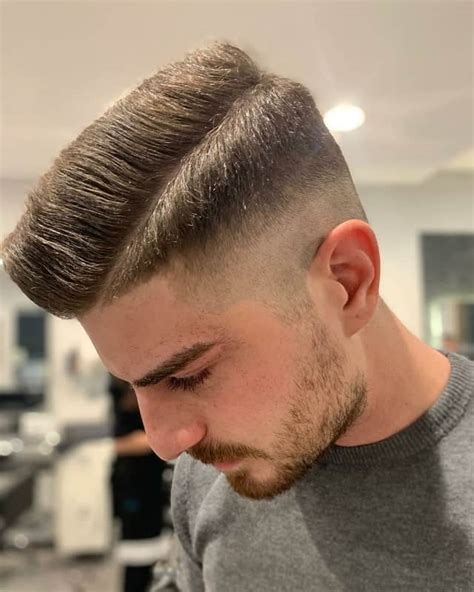 15 Best Short Hairstyles For Men With Straight Hair 2019