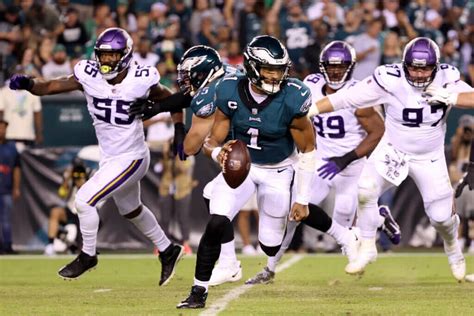 Philadelphia Eagles Vs Minnesota Vikings TNF How To Watch Betting