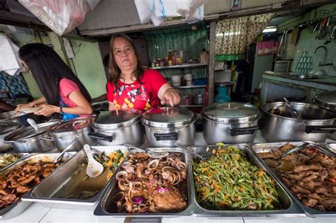 Aling Sosing's Carinderia - Amazing Local Filipino Street Food in
