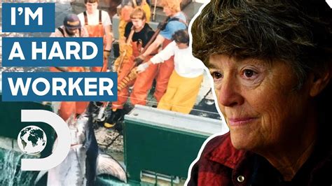 How Linda Greenlaw Became The Seasoned Captain Deadliest Catch Youtube