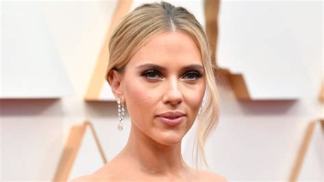 Scarlett Johansson And Other A Listers Join Golden Globes Criticism