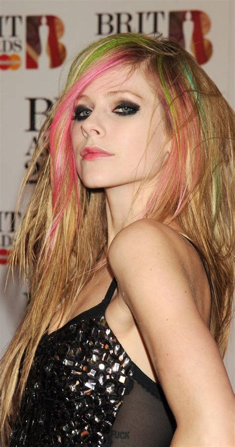 Pictures And Photos Of Avril Lavigne Avril Lavigne Avril Lavigne Style