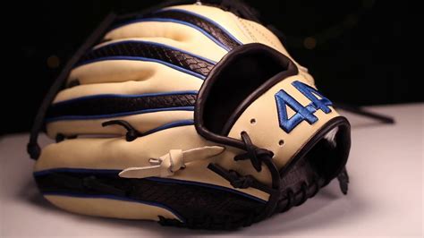 44 Pro Custom Baseball Glove Signature Series Blonde Black Snakeskin