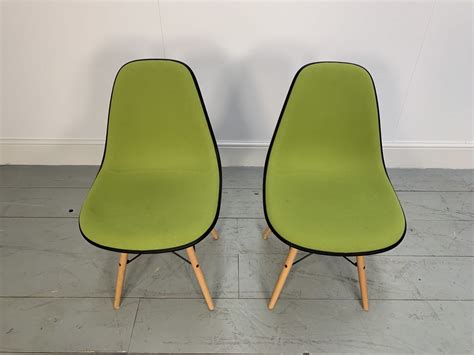 Rrp £1200 Superb Pair Of Vitra Eames Dsw Chairs In Pastel Green