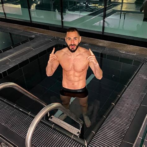 Karim Benzema Bulge