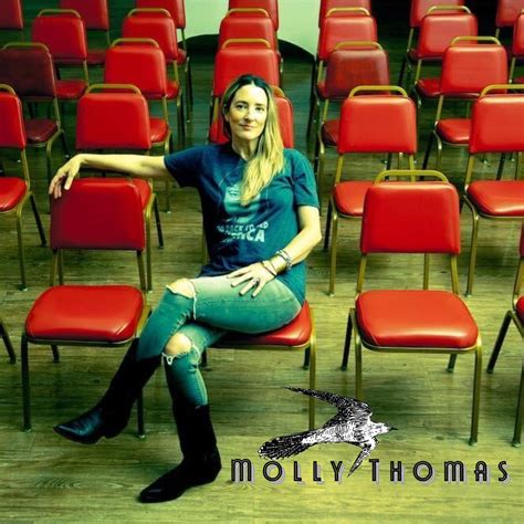 Molly Thomas
