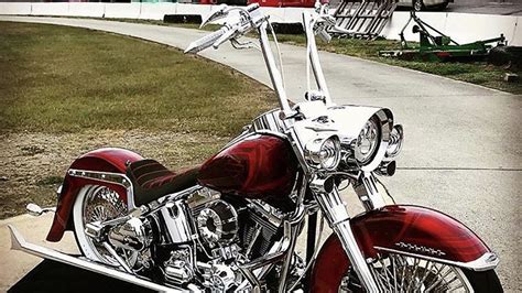 Gangster style softail with a 124ci s&s motor. 2008 Harley Softail deluxe - Dennis Kirk - Garage Build