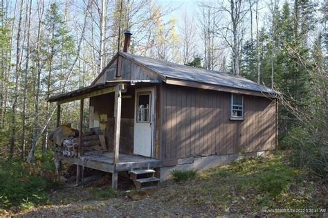 Maine Hunting Cabin For Sale