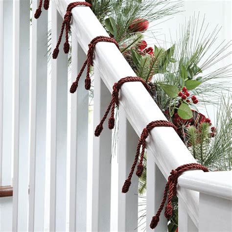 Brylanehome Garland Ties Set Of 6 Red Kitchen And Dining