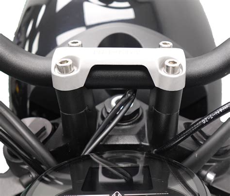 Evotech Handlebar Riser Triumph Trident 2021 Evotech Performance