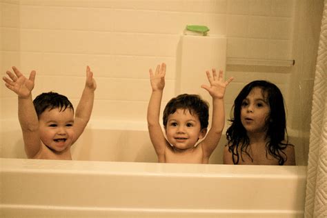 A Year In Our Life A Bubble Bath Playdate