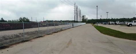 Installation Of Commercial Chain Link Fence And Gates In Houston Tx