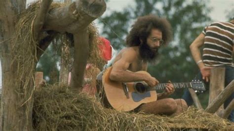 Rare Woodstock Photos That Show Just How Crazy Woodstock Really Was Woodstock Photos Rares