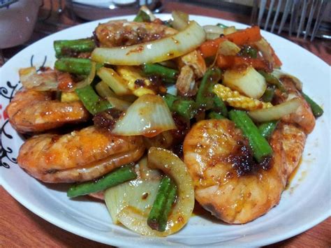 Melalui perkongsian kalini, cikza nak ketengahkan resepi berasaskan rendang. Resepi Udang Galah Butter ~ Resep Masakan Khas