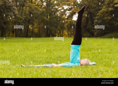 Yoga Posture Hands Behind Back Hi Res Stock Photography And Images Alamy