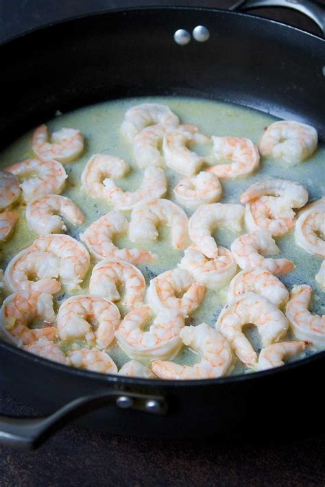 Though there are plenty of other squash out there—butternut squash, acorn get all the creamy, garlicky delight of a traditional shrimp scampi with a lighter twist—just by swapping out the pasta. Shrimp Scampi Spaghetti Squash Recipe - Low Carb Dinner