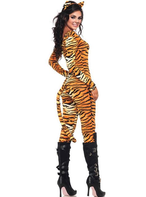 ( figuratively) a fierce, brave, jealous or passionate woman. Déguisement tigresse sauvage femme | Funidelia