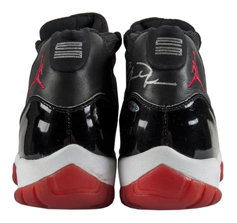 Its patent leather shine spoke of aerodynamics while embodying an informal elegance. Michael Jordan's Finals-Worn Air Jordan 11 "Breds" Hit The ...