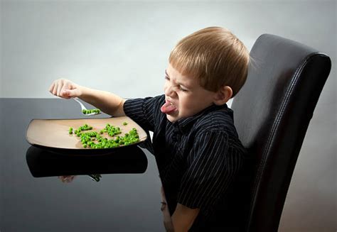 Children Hate Vegetables Banco De Fotos E Imágenes De Stock Istock
