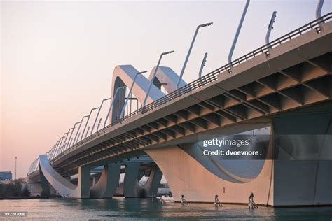 Sheikh Zayed Bridge Abu Dhabi Uae High Res Stock Photo Getty Images