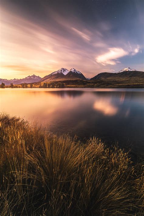 Earths Breathtaking Views Sunset At Lake Clearwater New Zealand