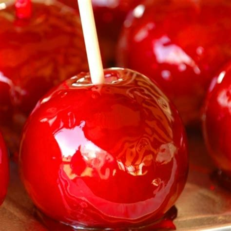 Red Candy Apples Recipe From Grandmothers Kitchen Keeprecipes Your