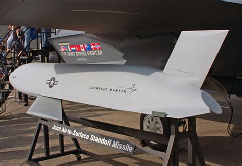 O Informante Lockheed Martin Realiza Teste Com O Míssil De Cruzeiro