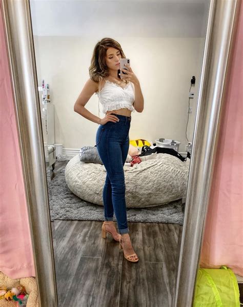 Pokimane Sex Tape And Nudes Twitch Streamer Leaked Best Onlyfans Leaks