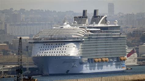 One Dead In Accident On Worlds Biggest Liner Harmony Of The Seas