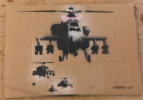 Banksy Dismaland Banksy Original Dismaland Bombe Aérosol Et Pochoir