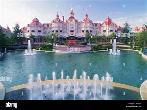 Eurodisney Hotel And Fountains At Euro Disney Resort Near Paris Stock