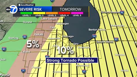 Live Chicago Weather Forecast Strong Storms Down Trees Power Lines 2