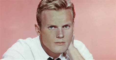 tab hunter 1950s gay hollywood icon dies at age 86 huffpost